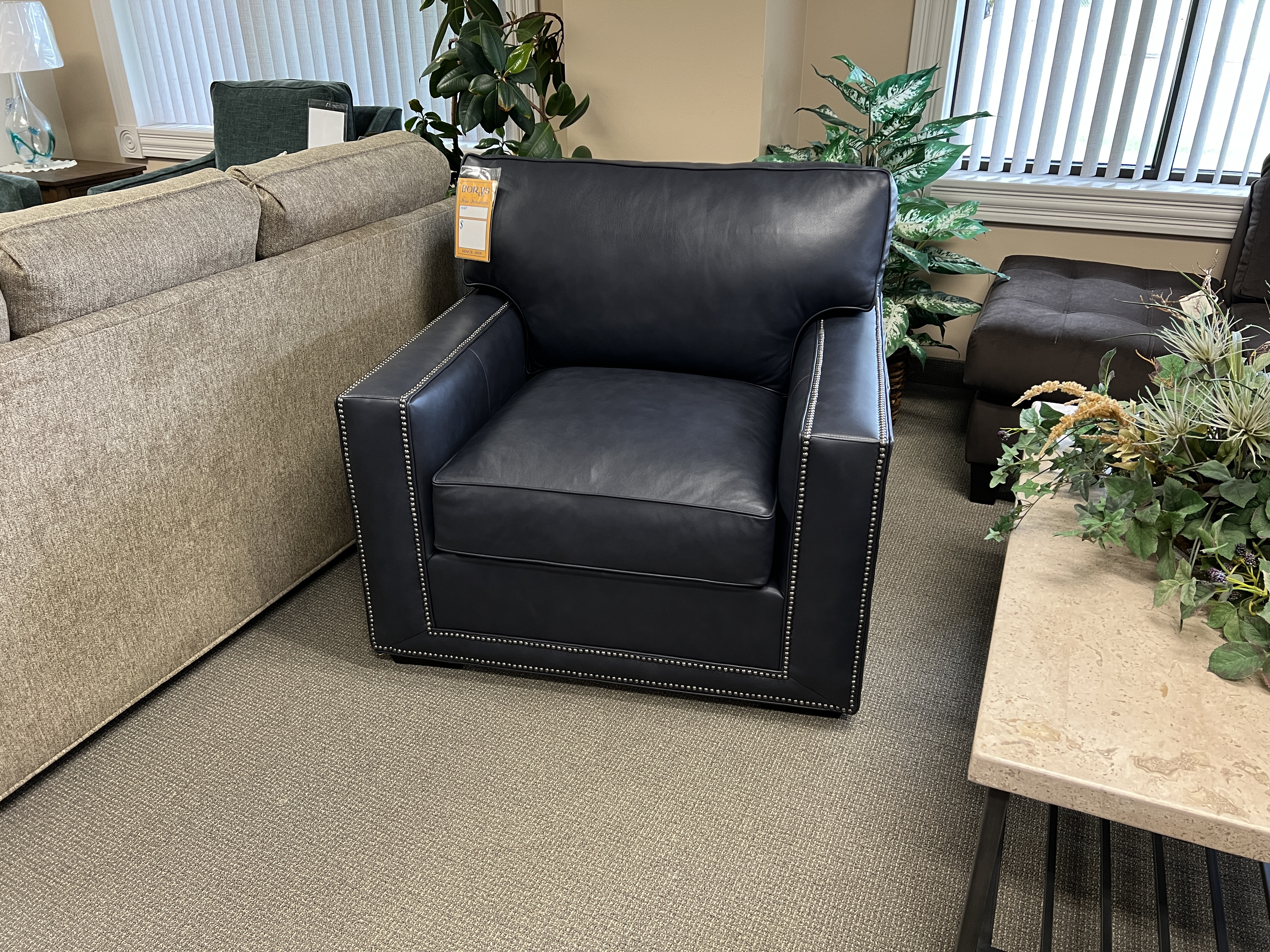 L7232BD Chair